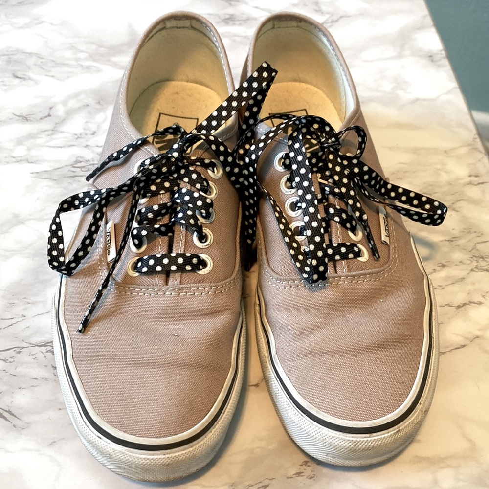 Vans sneakers size 8. taupe.